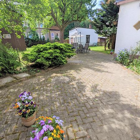 Gemütliche Wohlfühloase mit Pool, Garten &Terrasse - H5 Sebnitz Exterior foto